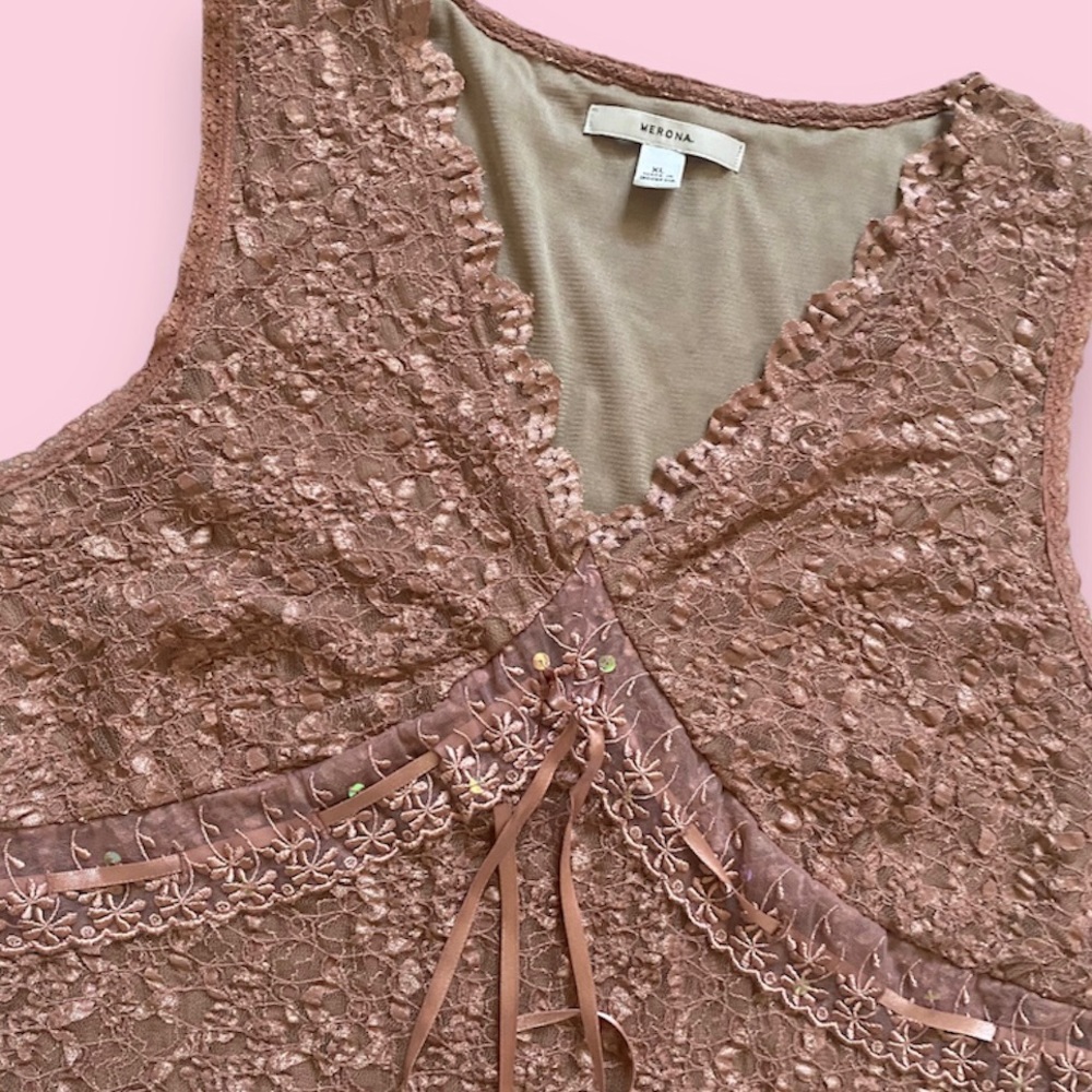 SOLD!! Merona pink fairycore lace cami top - Picture 2 of 4